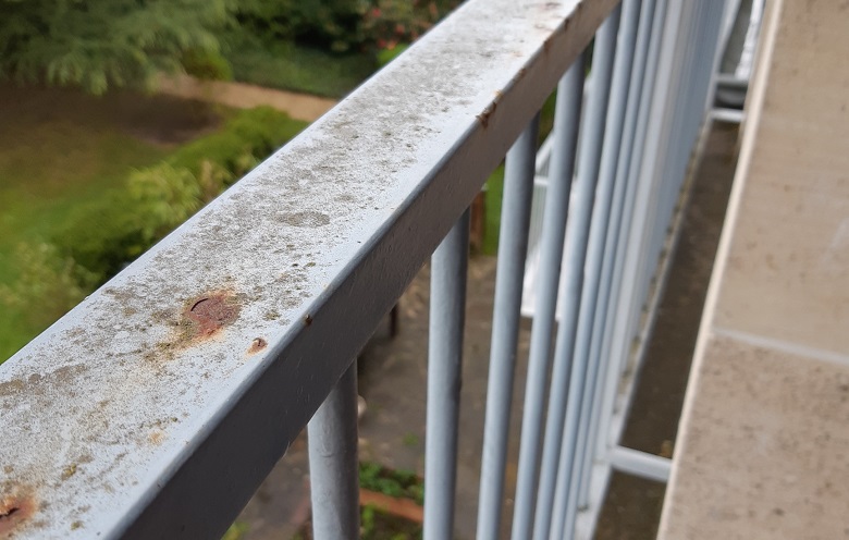 Pourquoi mettre une peinture antirouille sur les grilles de jardin ?